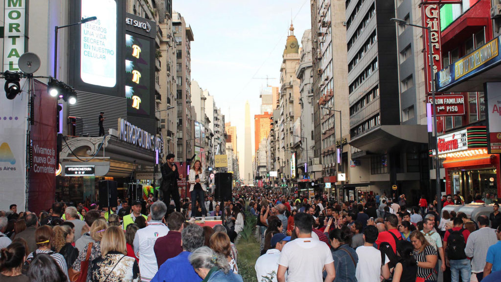 Lanzamiento de la nueva Avenida Corrientes, Buenos Aires, Argentina
