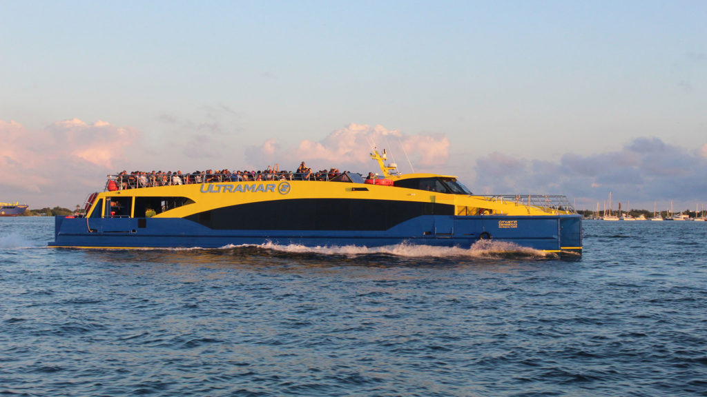 Ferry Ultramar a Isla Mujeres