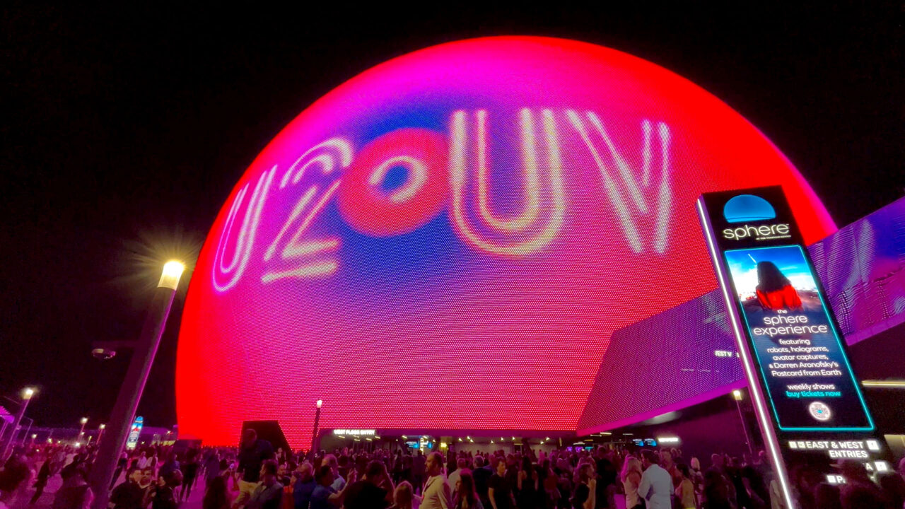 Sphere Las Vegas durante U2:UV Achtung Baby Live At Sphere | Sphere Las Vegas during U2:UV Achtung Baby Live At Sphere