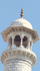 Detalle de un minarete del Taj Mahal | Taj Mahal Minaret Closeup