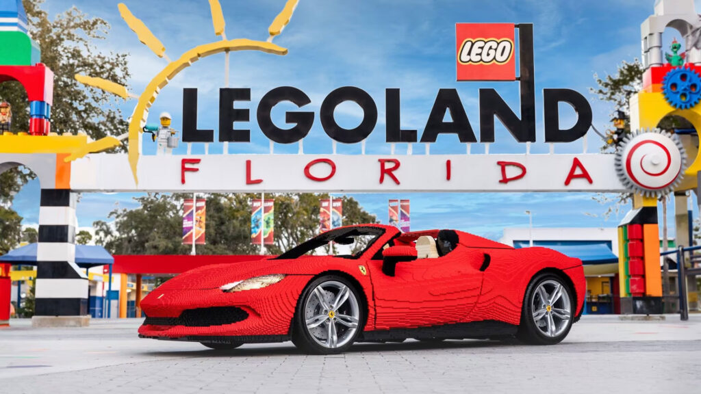 Orlando 2024: LEGO Ferrari Build & Race