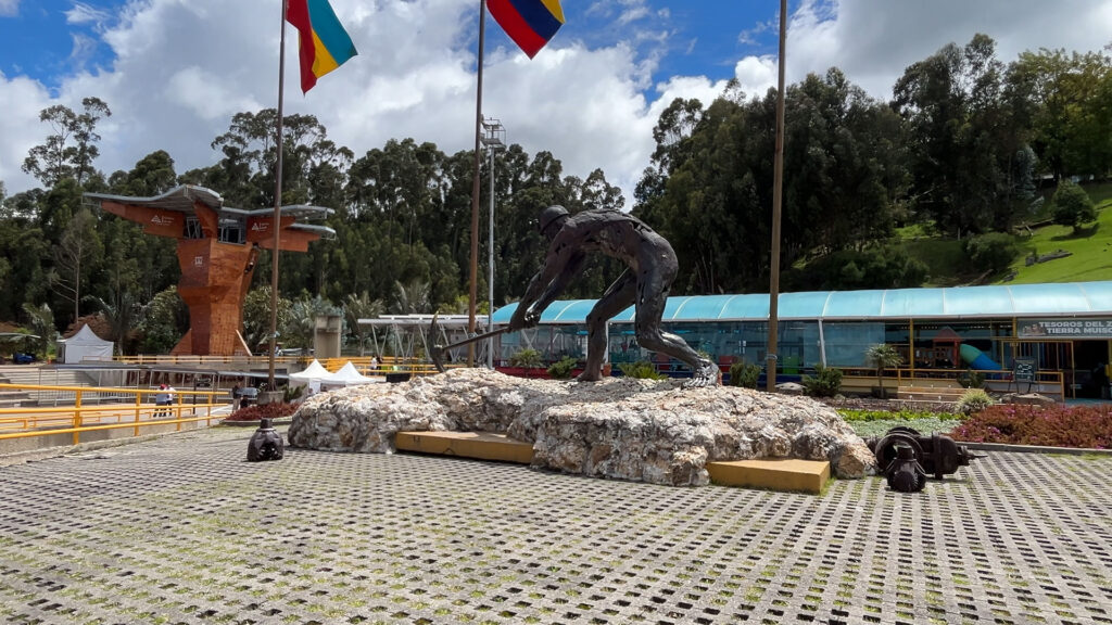 Plaza del Minero | Miner's Plaza